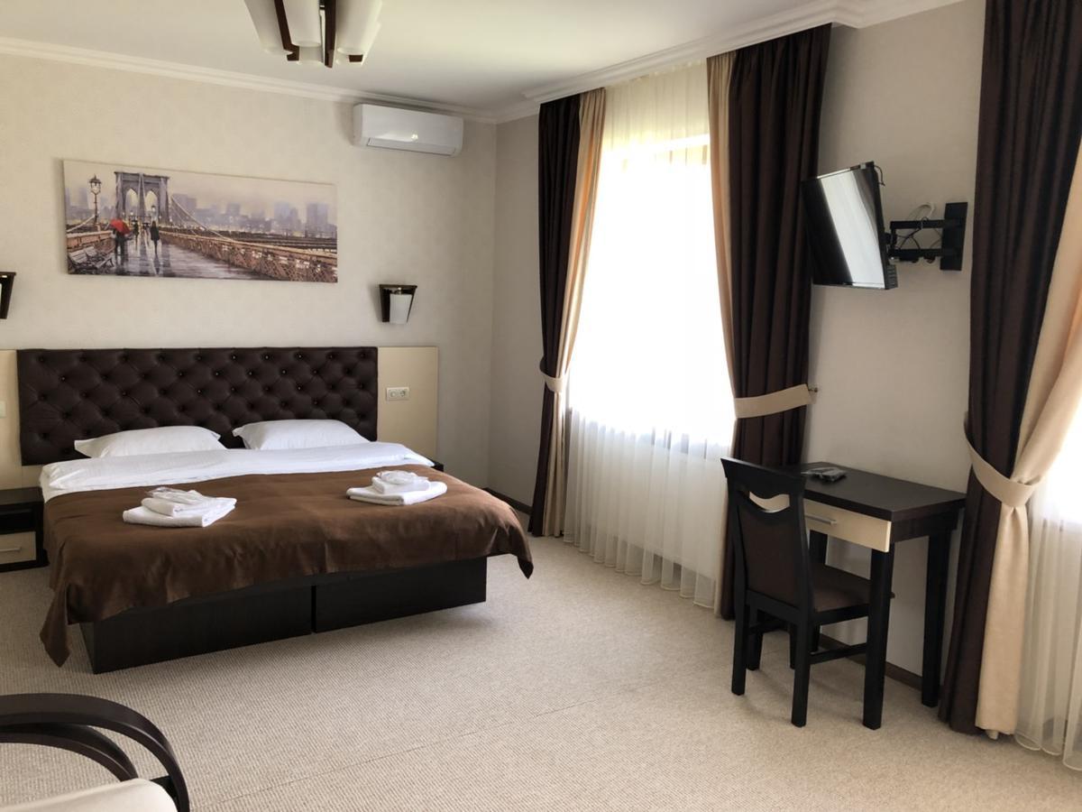 Adele Appartement Mizhhirya  Buitenkant foto